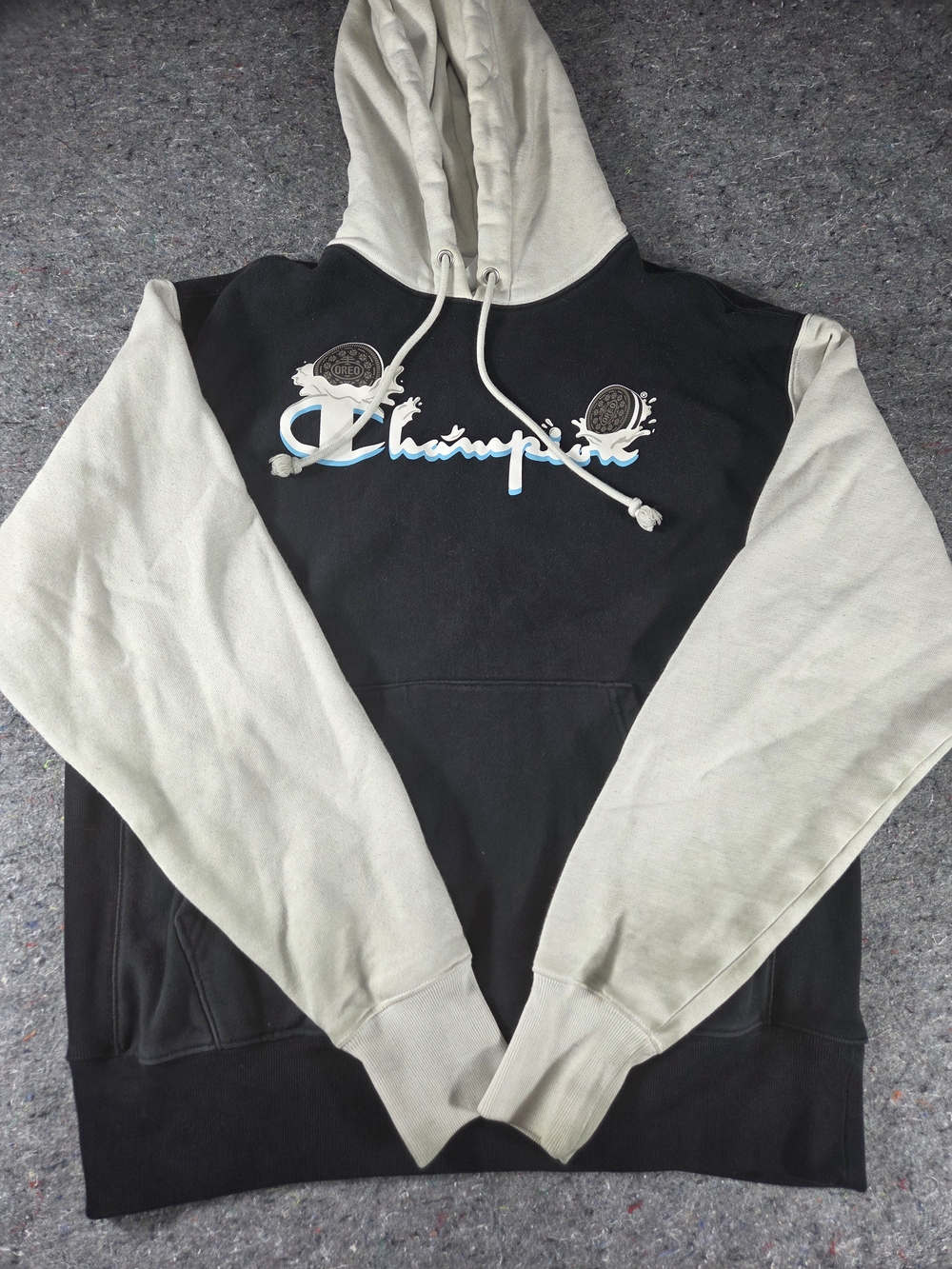 Champion Two-Tone Black & Cream Crewneck Hoodie with Script Logo